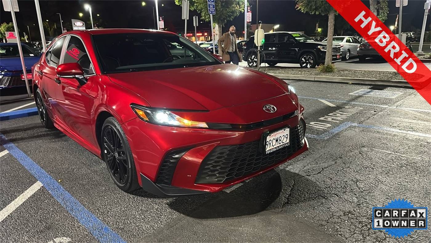 2025 Toyota Camry Hybrid SE — Sedan — 29,290 mi — Sunnyvale, CA