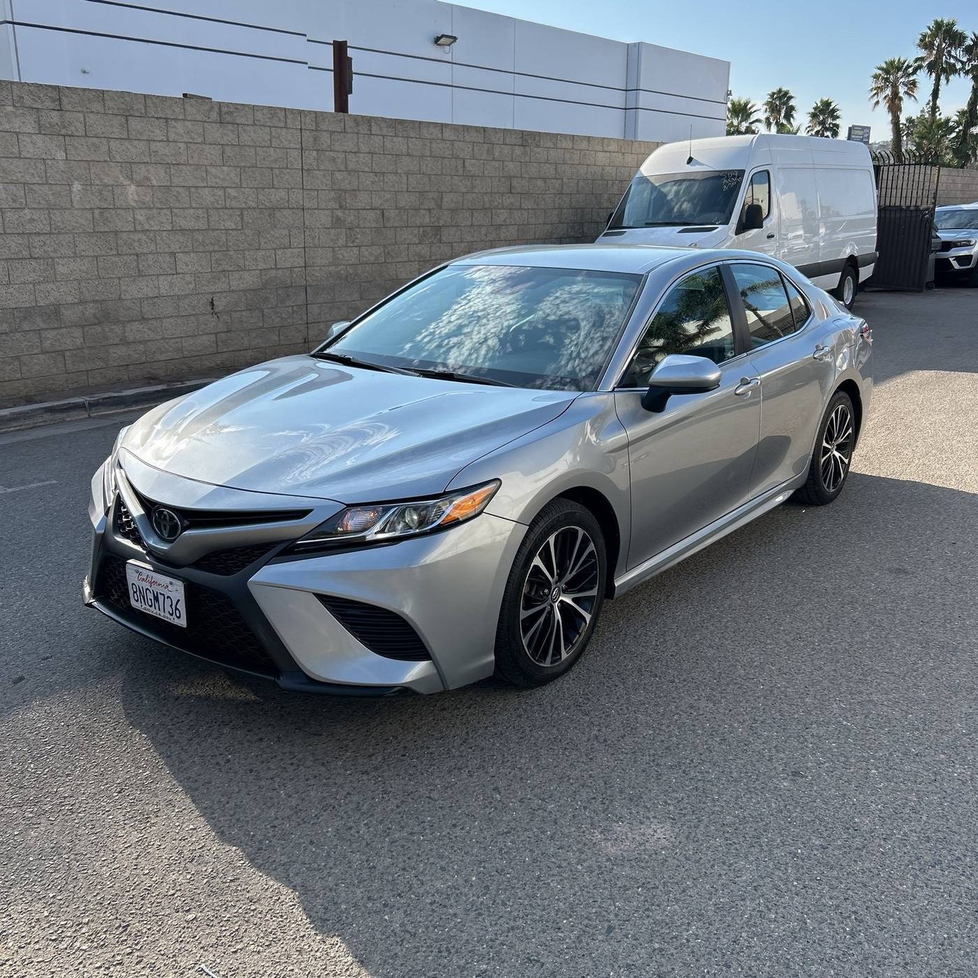 2020 Toyota Camry SE — Sedan — 50,868 mi — Sunnyvale, CA