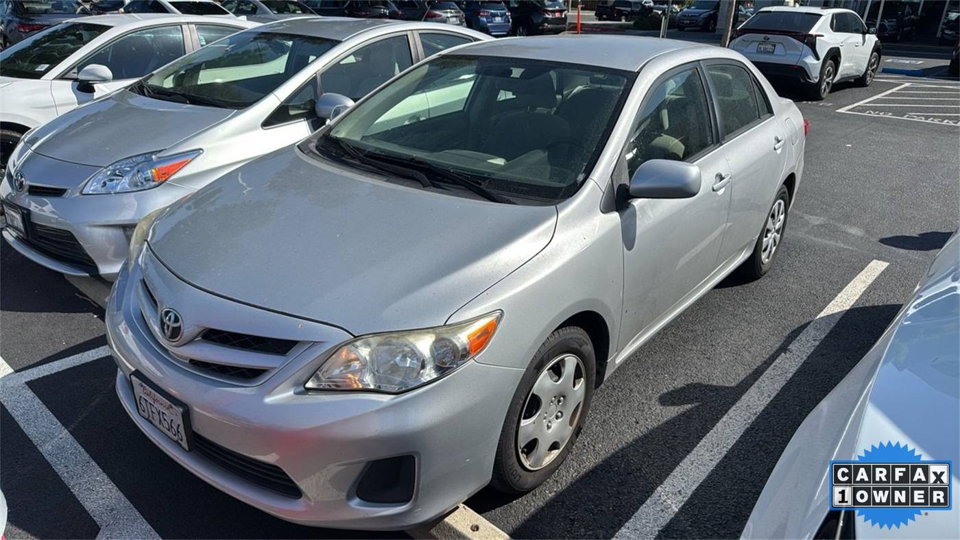 2011 Toyota Corolla LE — Sedan — 87,123 mi — Sunnyvale, CA