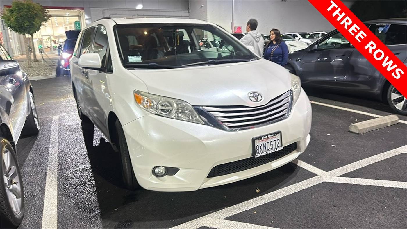 2016 Toyota Sienna XLE — Minivan — 102,730 mi — Sunnyvale, CA