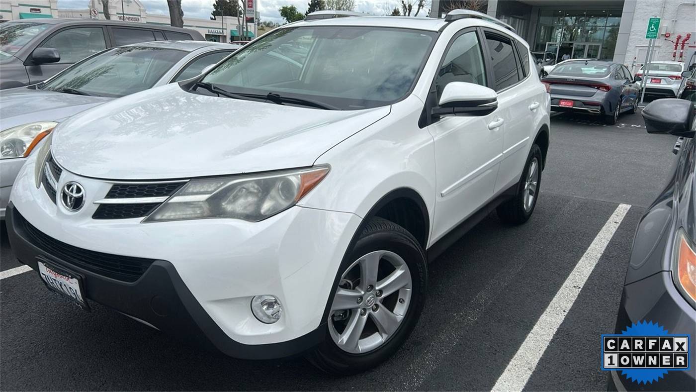 2014 Toyota RAV4 XLE — SUV — 132,127 mi — Sunnyvale, CA