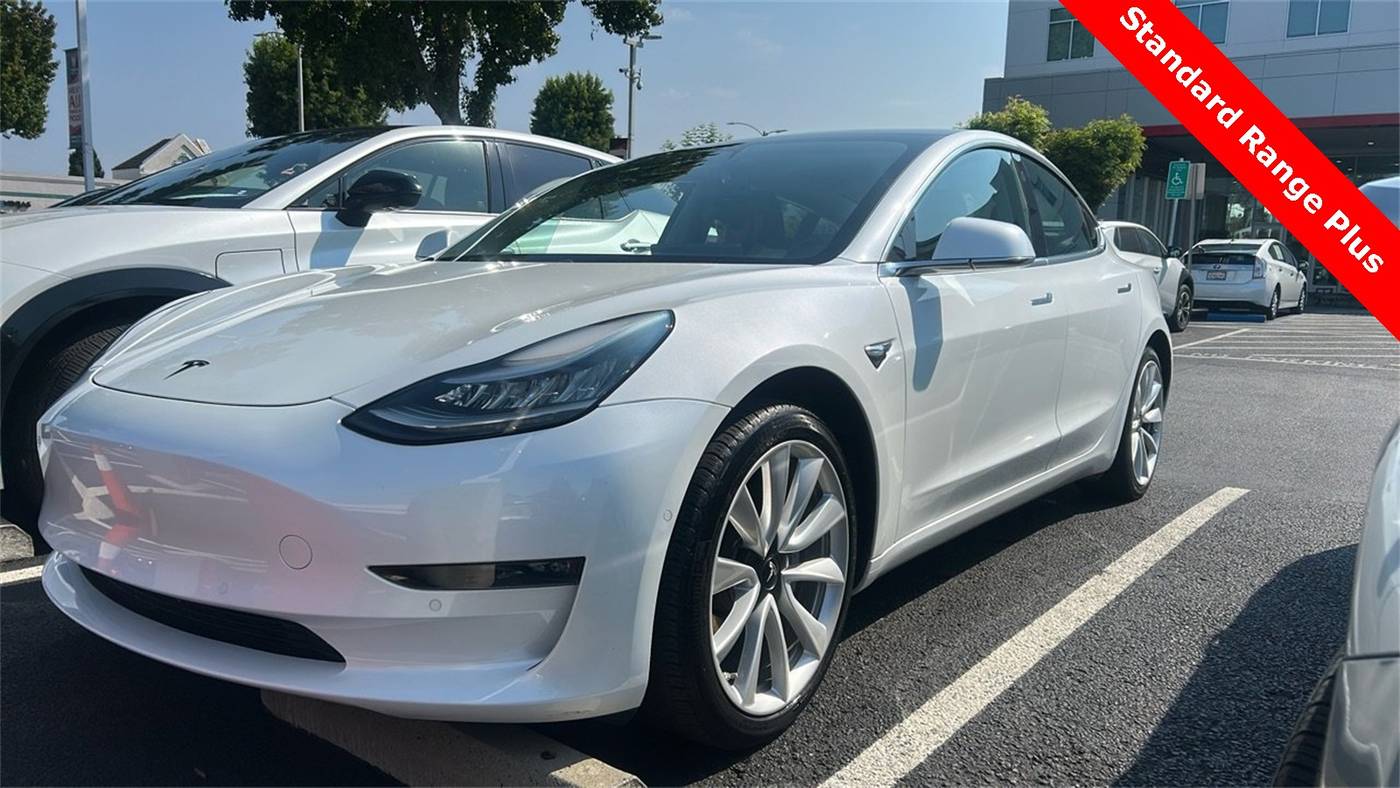2019 Tesla Model 3 Mid Range — Sedan — 52,099 mi — Sunnyvale, CA