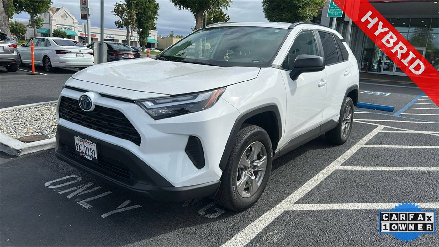 2024 Toyota RAV4 Hybrid LE — SUV — 28,496 mi — Sunnyvale, CA