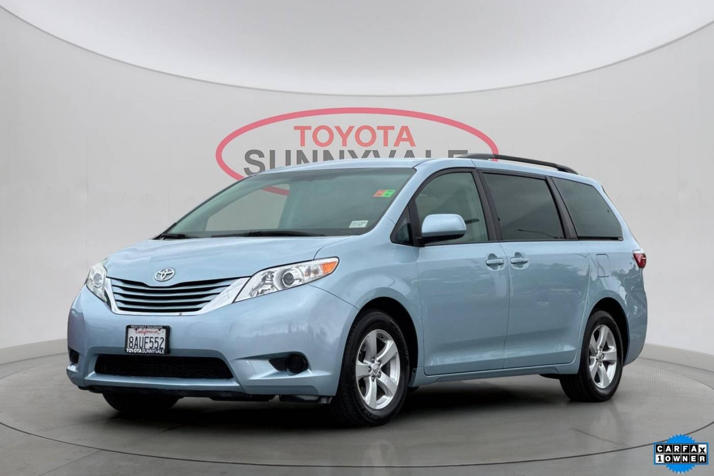 2017 Toyota Sienna LE — Minivan — 95,060 mi — Sunnyvale, CA