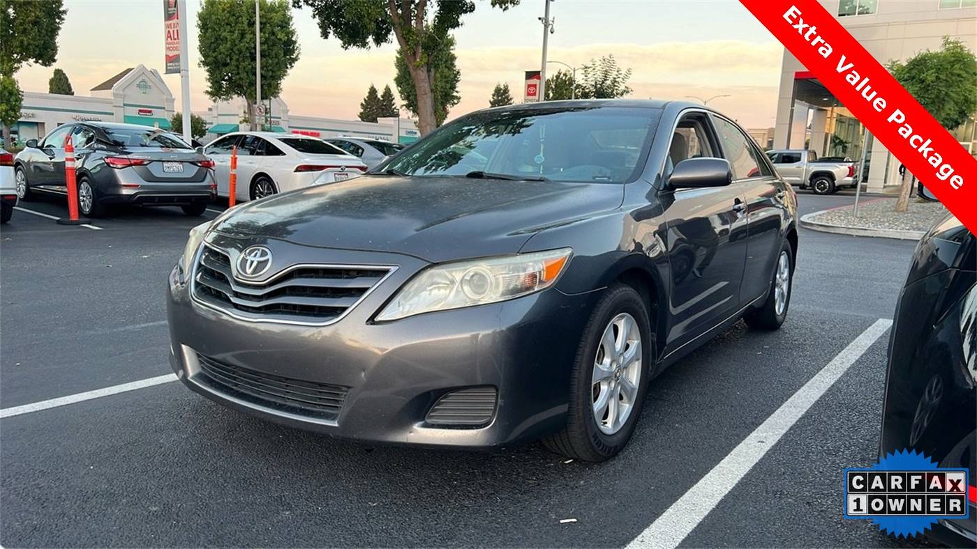 2010 Toyota Camry Base — Sedan — 133,237 mi — Sunnyvale, CA