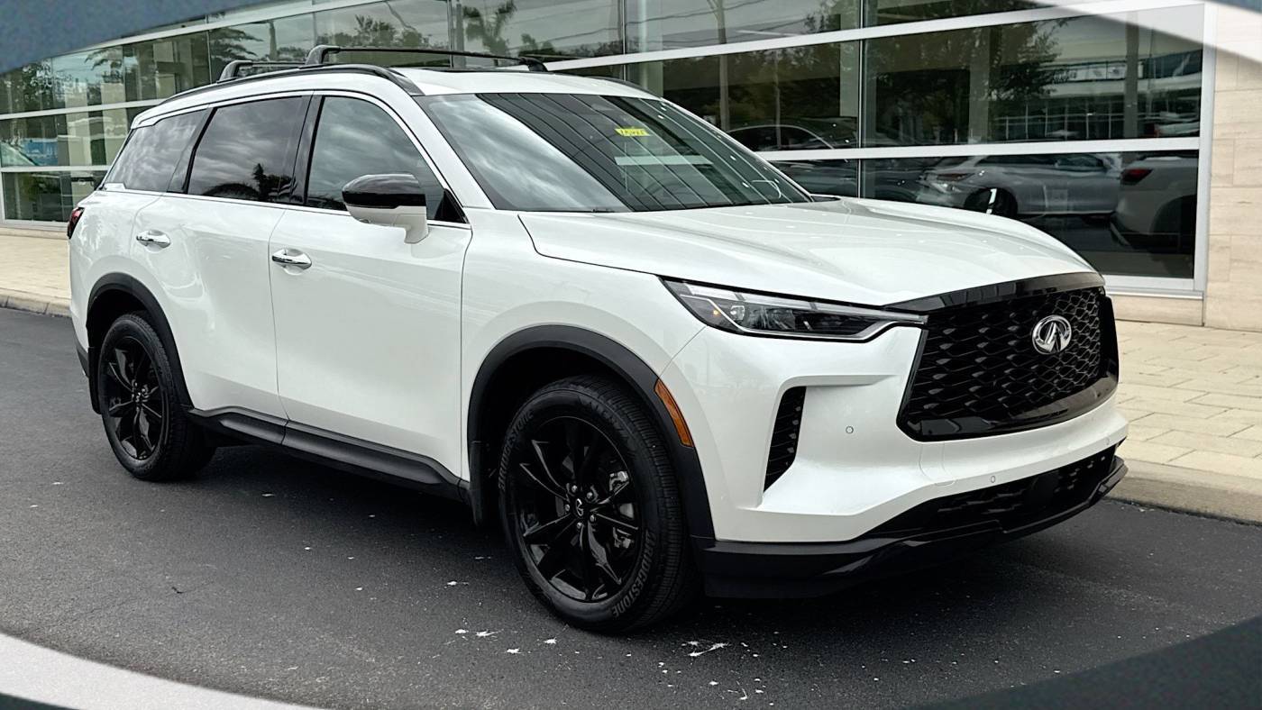 2025 INFINITI QX60 LUXE — SUV — 6,098 mi — Sarasota, FL