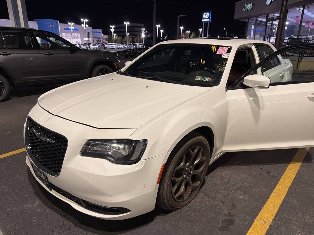 2018 Chrysler 300 S — Sedan — 72,451 mi — Lansing, IL