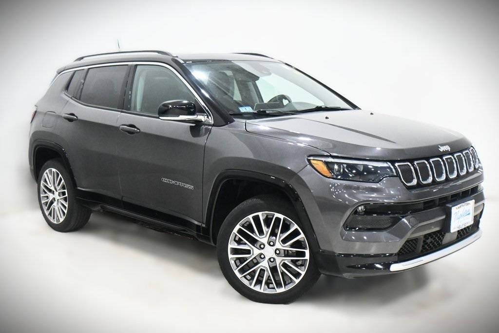 2022 Jeep Compass Limited — SUV — 28,688 mi — Lansing, IL