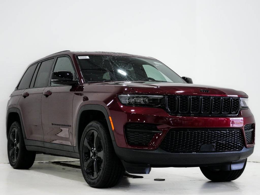2025 Jeep Grand Cherokee Altitude X — SUV — 679 mi — Lansing, IL