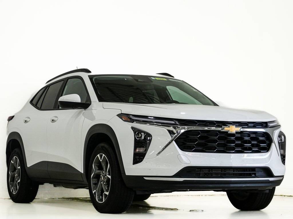 2024 Chevrolet Trax LT — SUV — 33,255 mi — Lansing, IL
