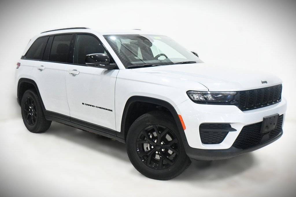 2024 Jeep Grand Cherokee Altitude — SUV — 41,699 mi — Lansing, IL