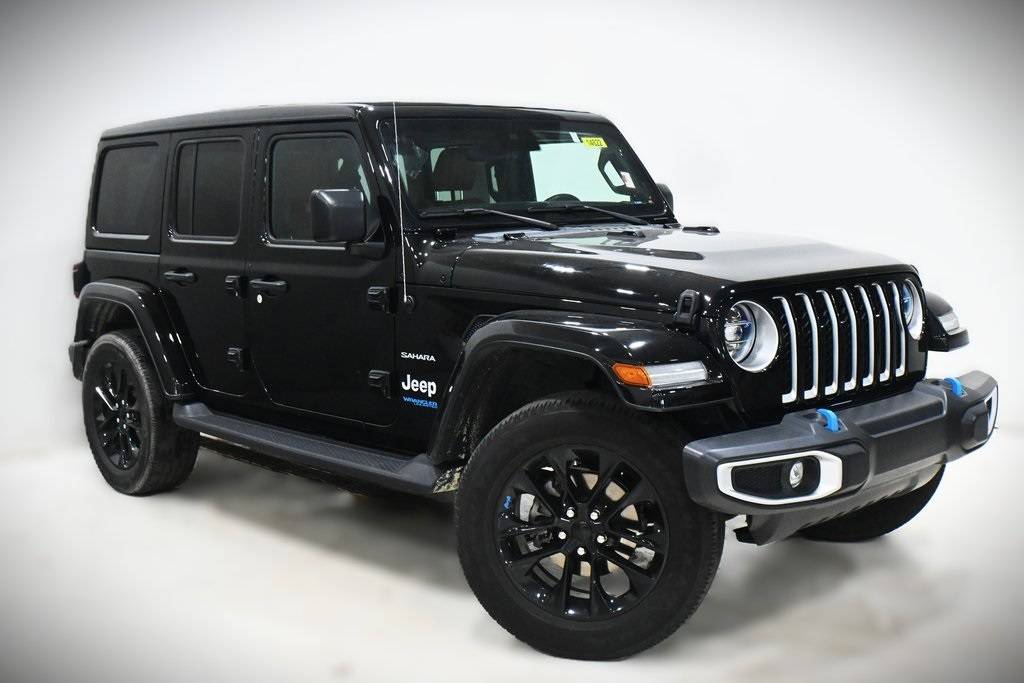 2022 Jeep Wrangler Sahara 4xe — SUV — 43,442 mi — Lansing, IL
