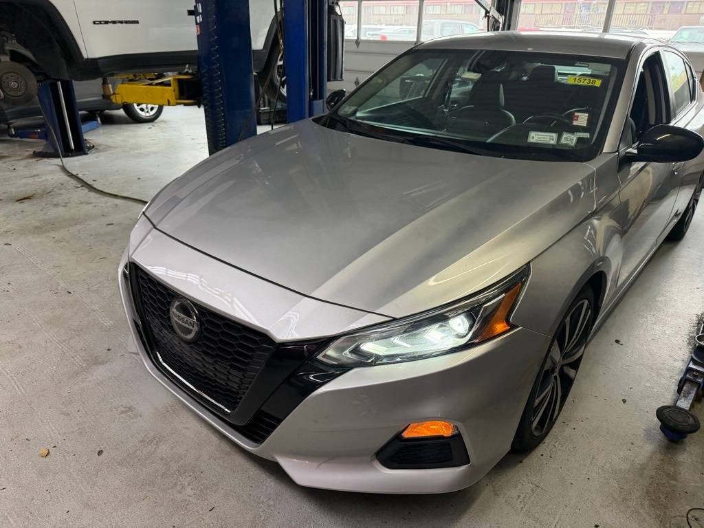 2022 Nissan Altima SR — Sedan — 65,465 mi — Lansing, IL