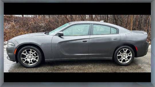 2016 Dodge Charger SXT — Sedan — 106,512 mi — Clinton Township, MI