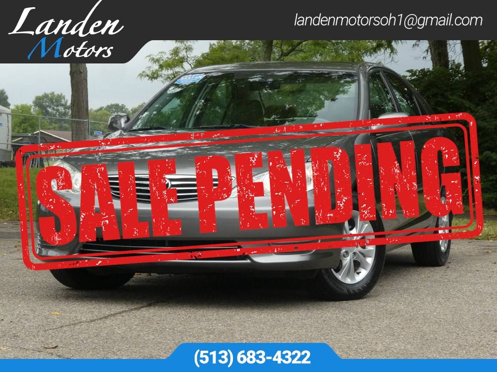 2005 Toyota Camry LE V6 — Sedan — 51,899 mi — Loveland, OH