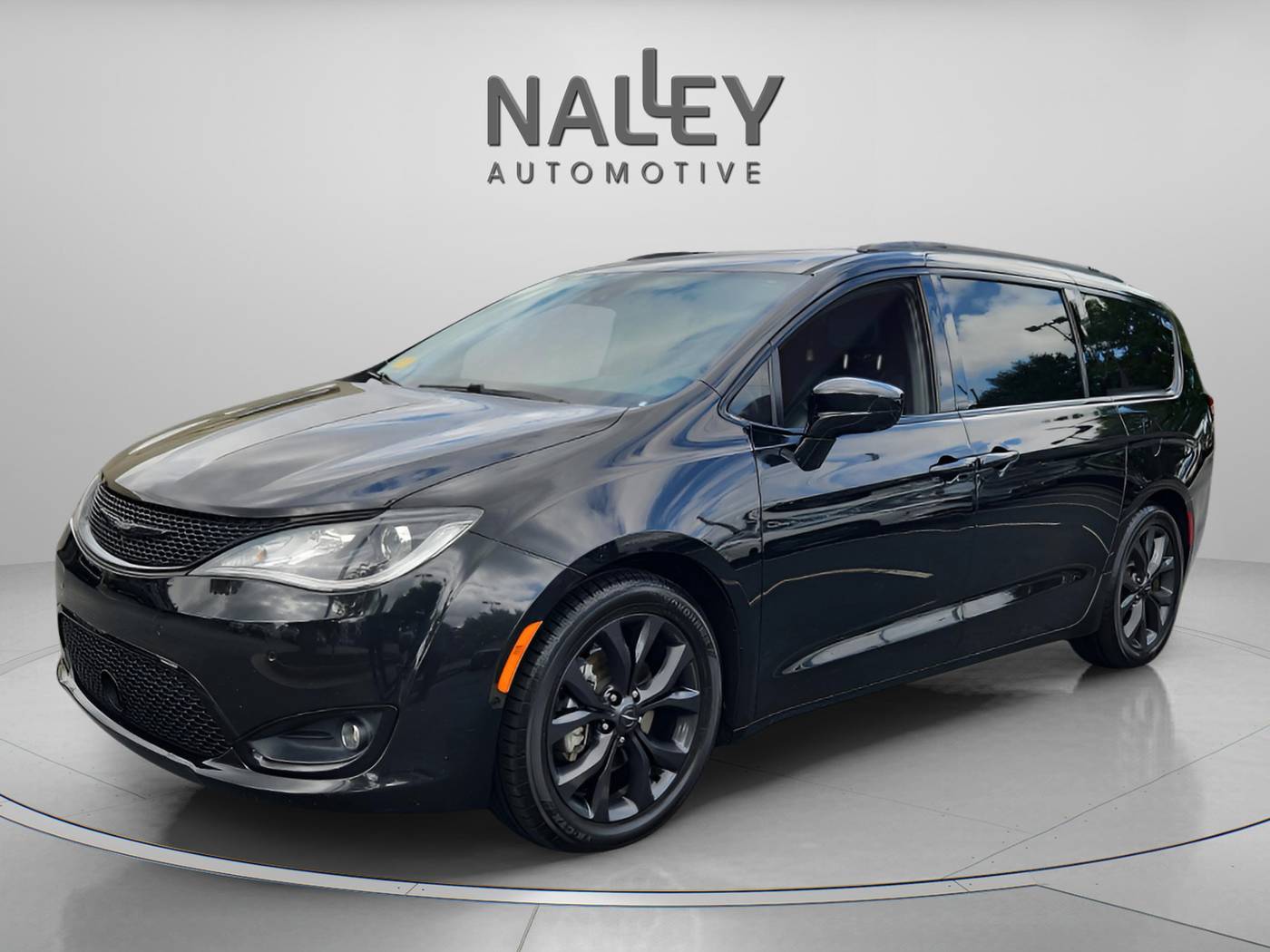 2018 Chrysler Pacifica Touring L — Minivan — 108,870 mi — Marietta, GA