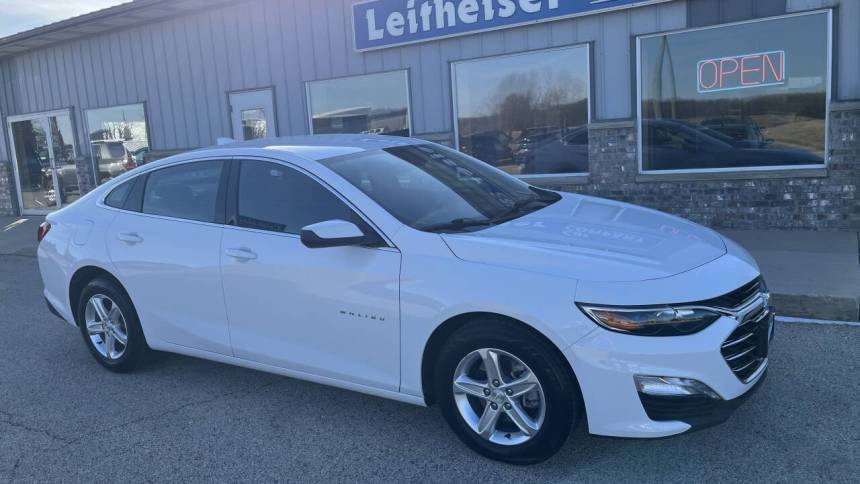 2024 Chevrolet Malibu LT — Sedan — 20,250 mi — West Bend, WI