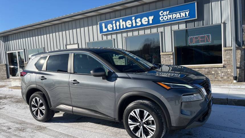 2023 Nissan Rogue SV — SUV — 19,275 mi — West Bend, WI