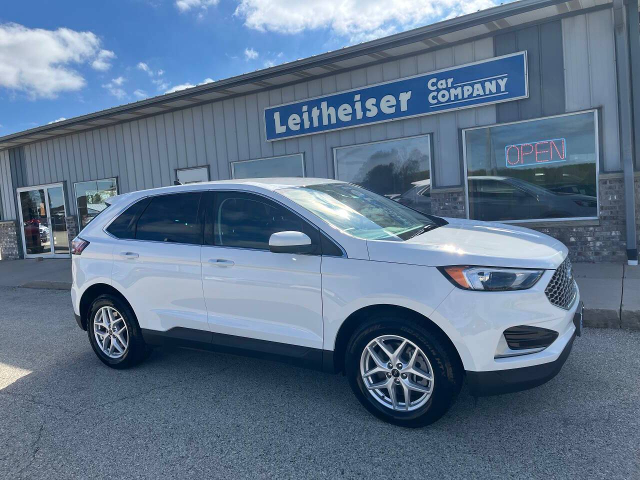 2024 Ford Edge SEL — SUV — 58,675 mi — West Bend, WI
