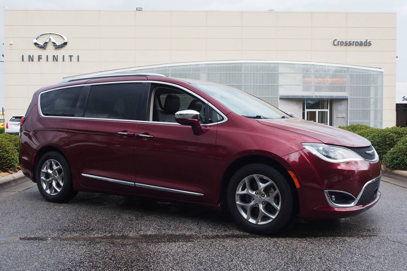 2019 Chrysler Pacifica Limited — Minivan — 87,627 mi — Raleigh, NC