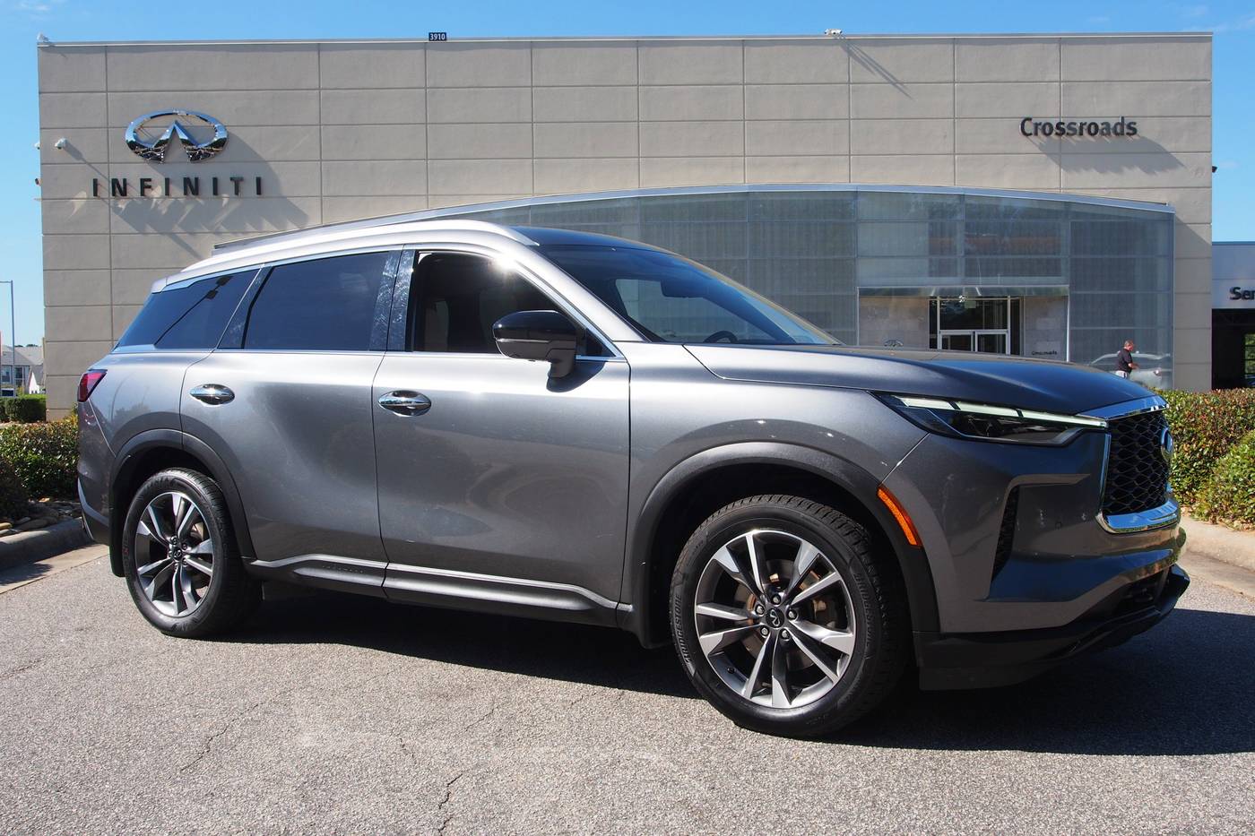 2023 INFINITI QX60 LUXE — SUV — 39,166 mi — Raleigh, NC