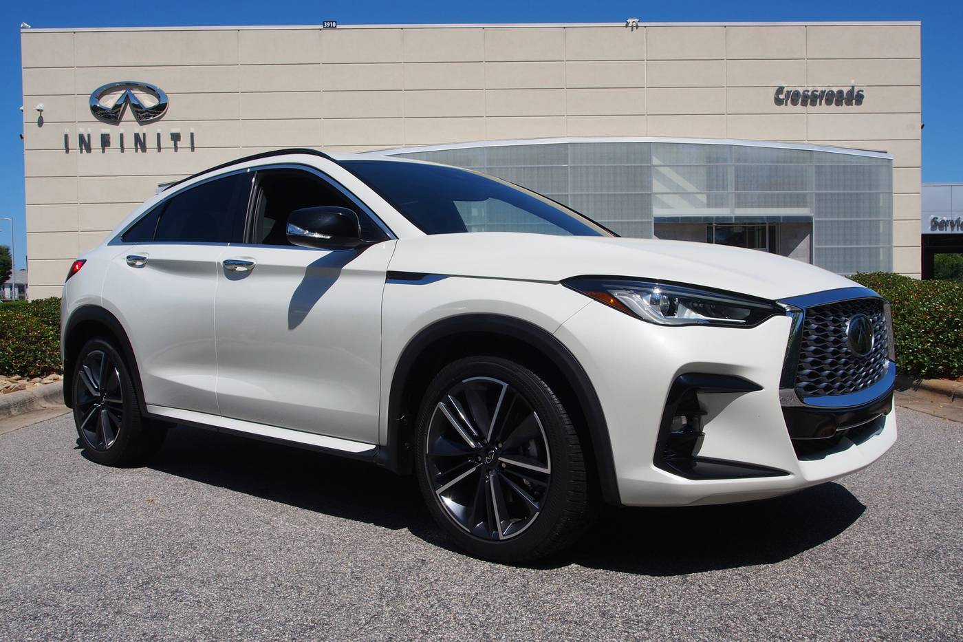 2023 INFINITI QX55 LUXE — SUV — 18,315 mi — Raleigh, NC