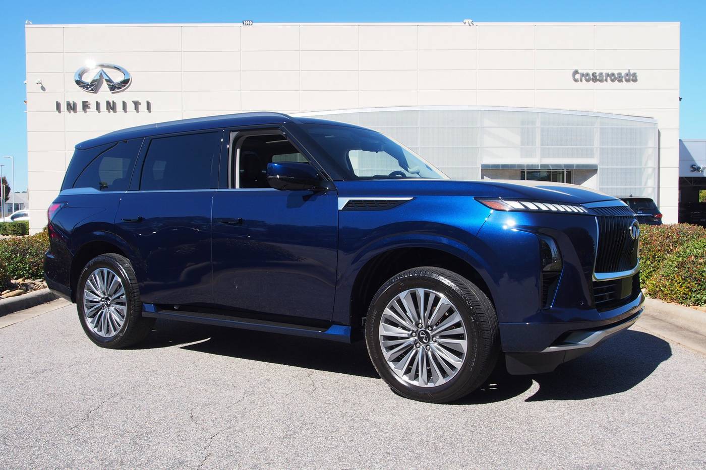 2025 INFINITI QX80 SENSORY — SUV — 2,274 mi — Raleigh, NC