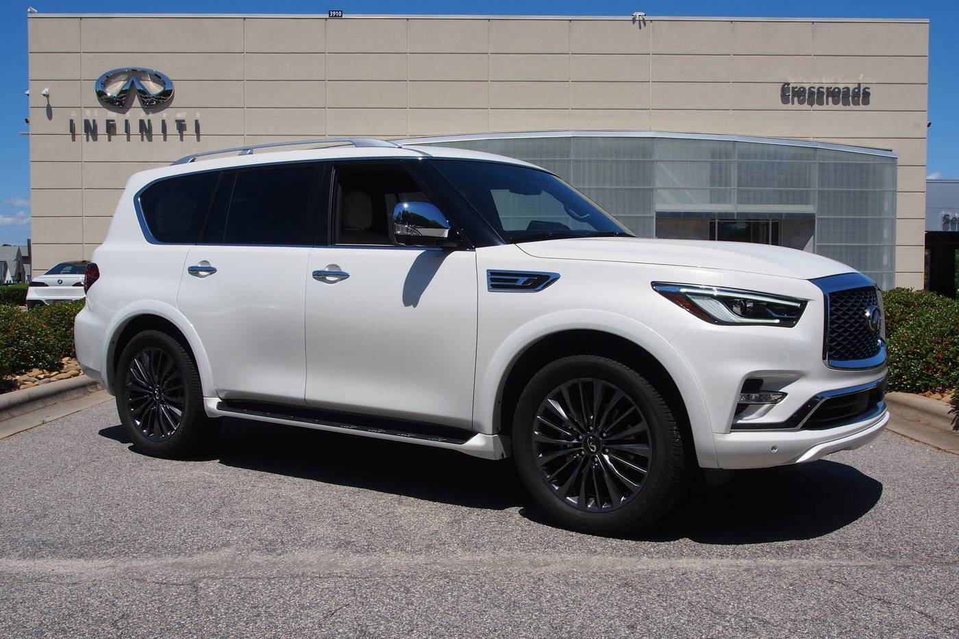 2024 INFINITI QX80 SENSORY — SUV — 8,211 mi — Raleigh, NC