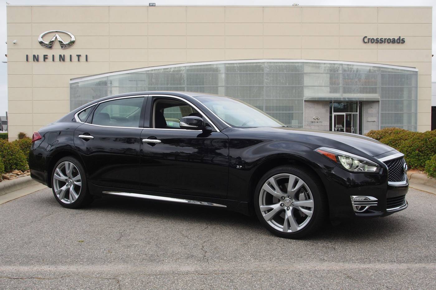 2019 INFINITI Q70L 3.7x LUXE — Sedan — 12,675 mi — Raleigh, NC