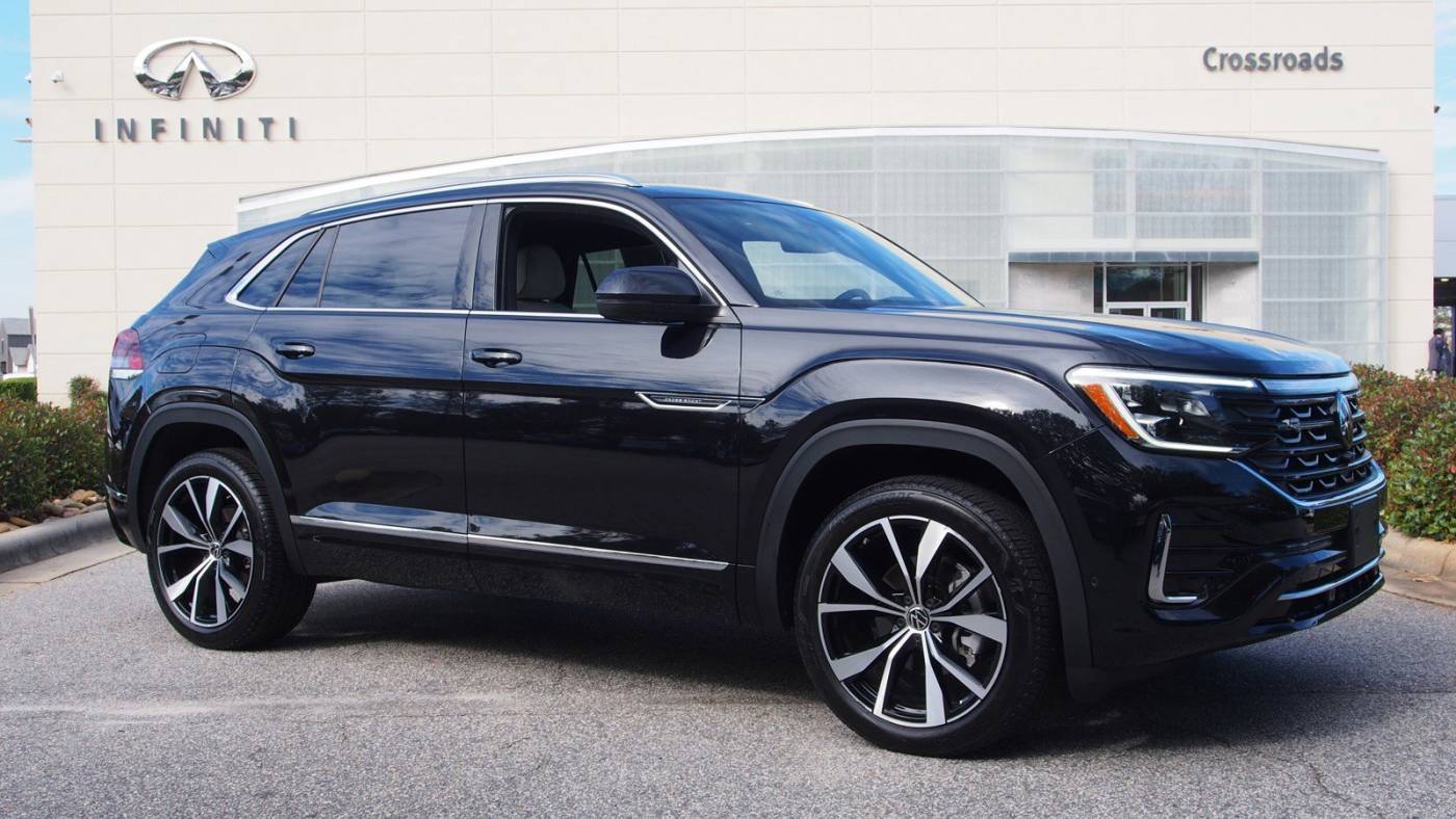 2024 Volkswagen Atlas Cross Sport SEL Premium R-Line — SUV — 16,734 mi — Raleigh, NC