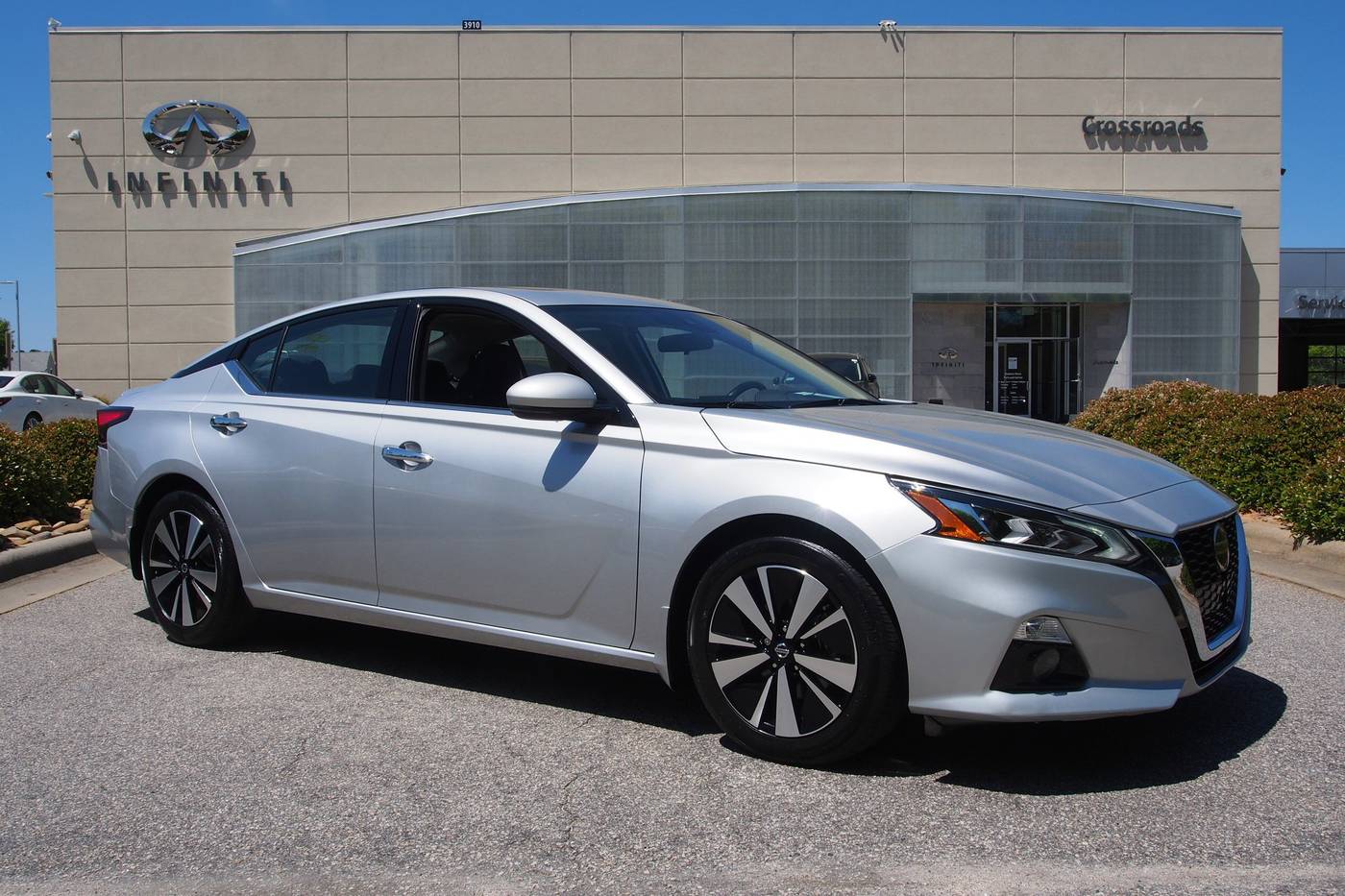 2022 Nissan Altima SL — Sedan — 33,292 mi — Raleigh, NC