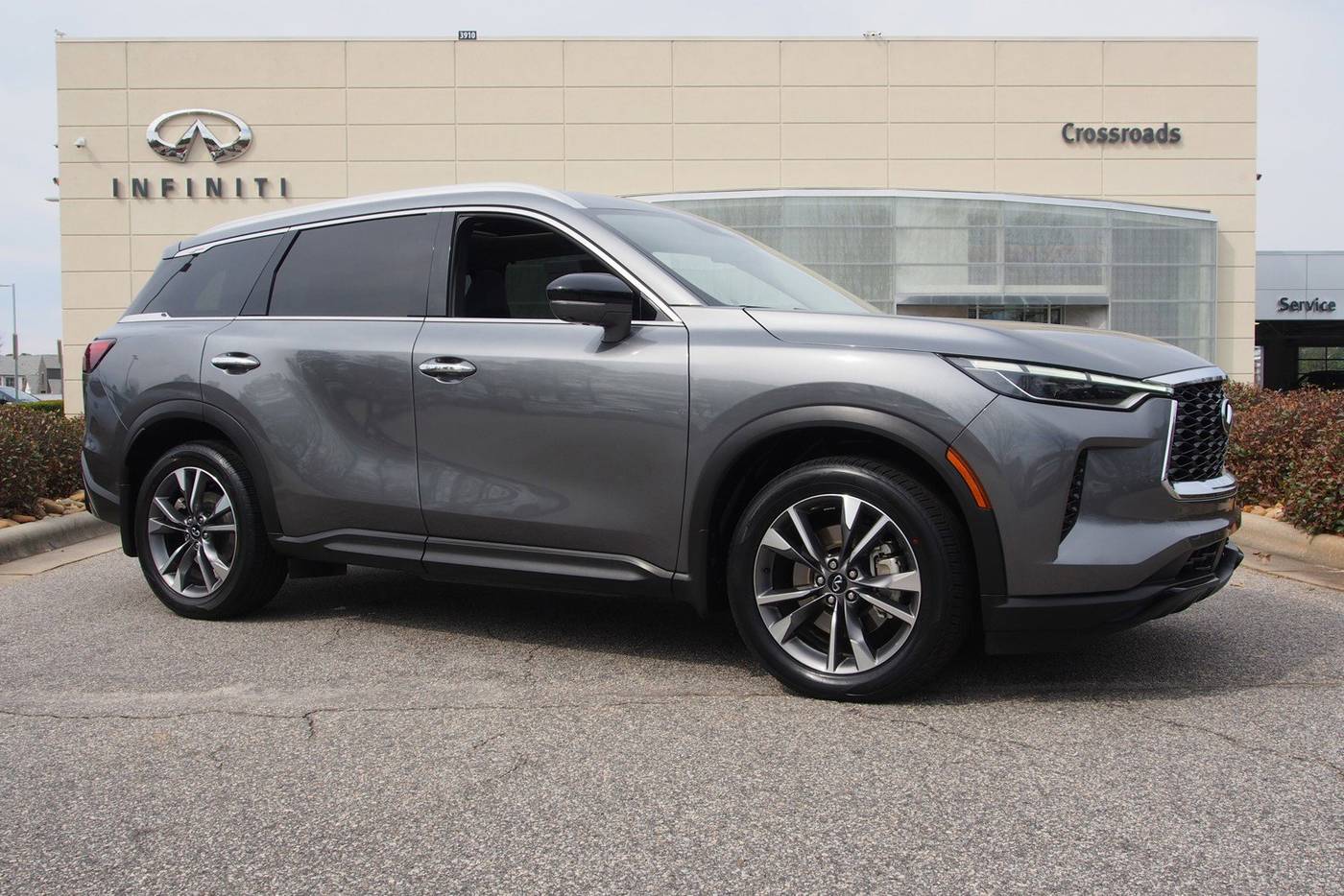 2023 INFINITI QX60 LUXE — SUV — 27,409 mi — Raleigh, NC