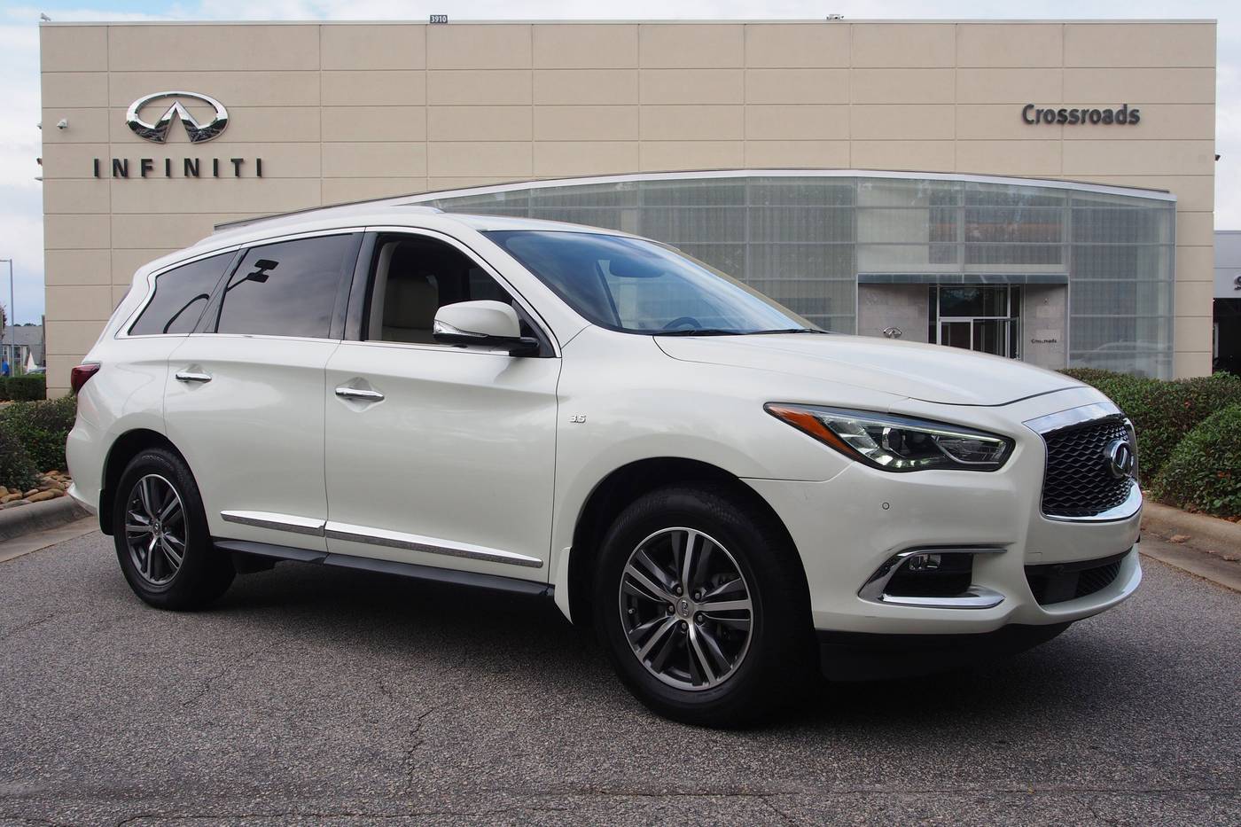 2017 INFINITI QX60 3.5 — SUV — 95,428 mi — Raleigh, NC