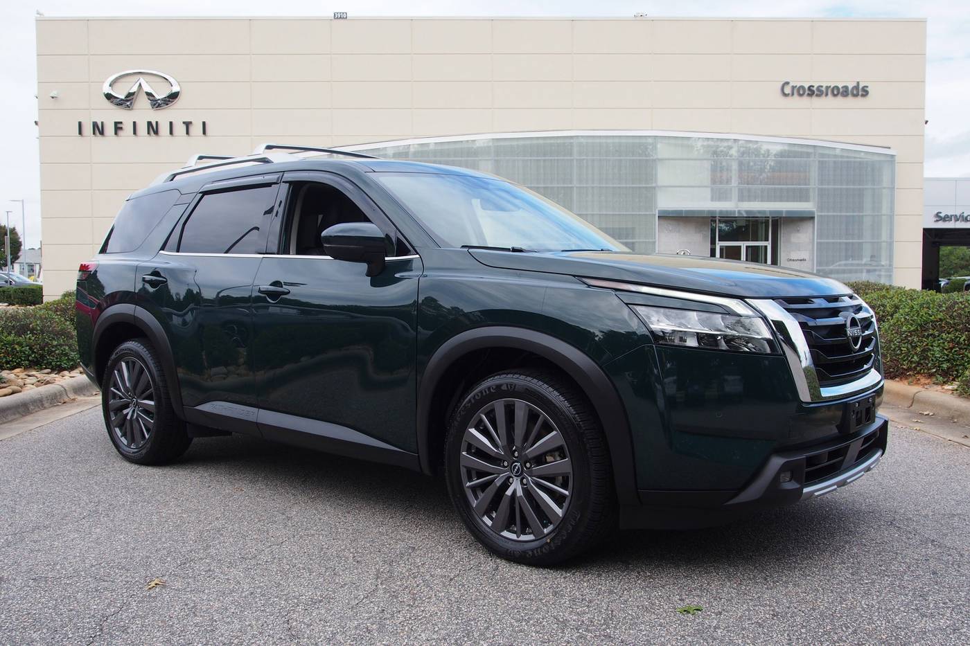 2023 Nissan Pathfinder SL — SUV — 77,541 mi — Raleigh, NC