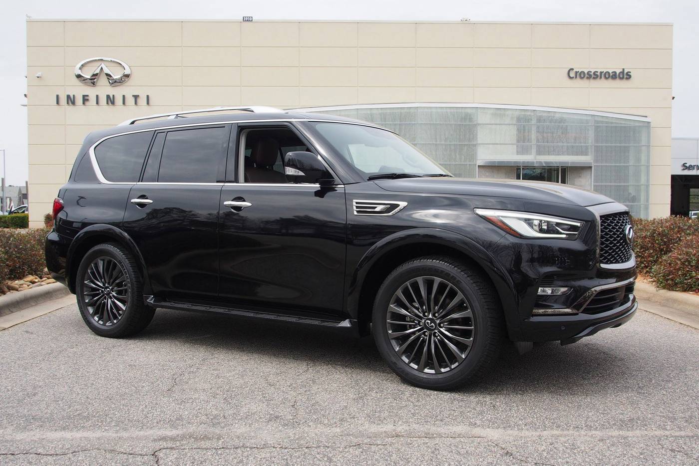 2023 INFINITI QX80 PREMIUM SELECT — SUV — 11,456 mi — Raleigh, NC
