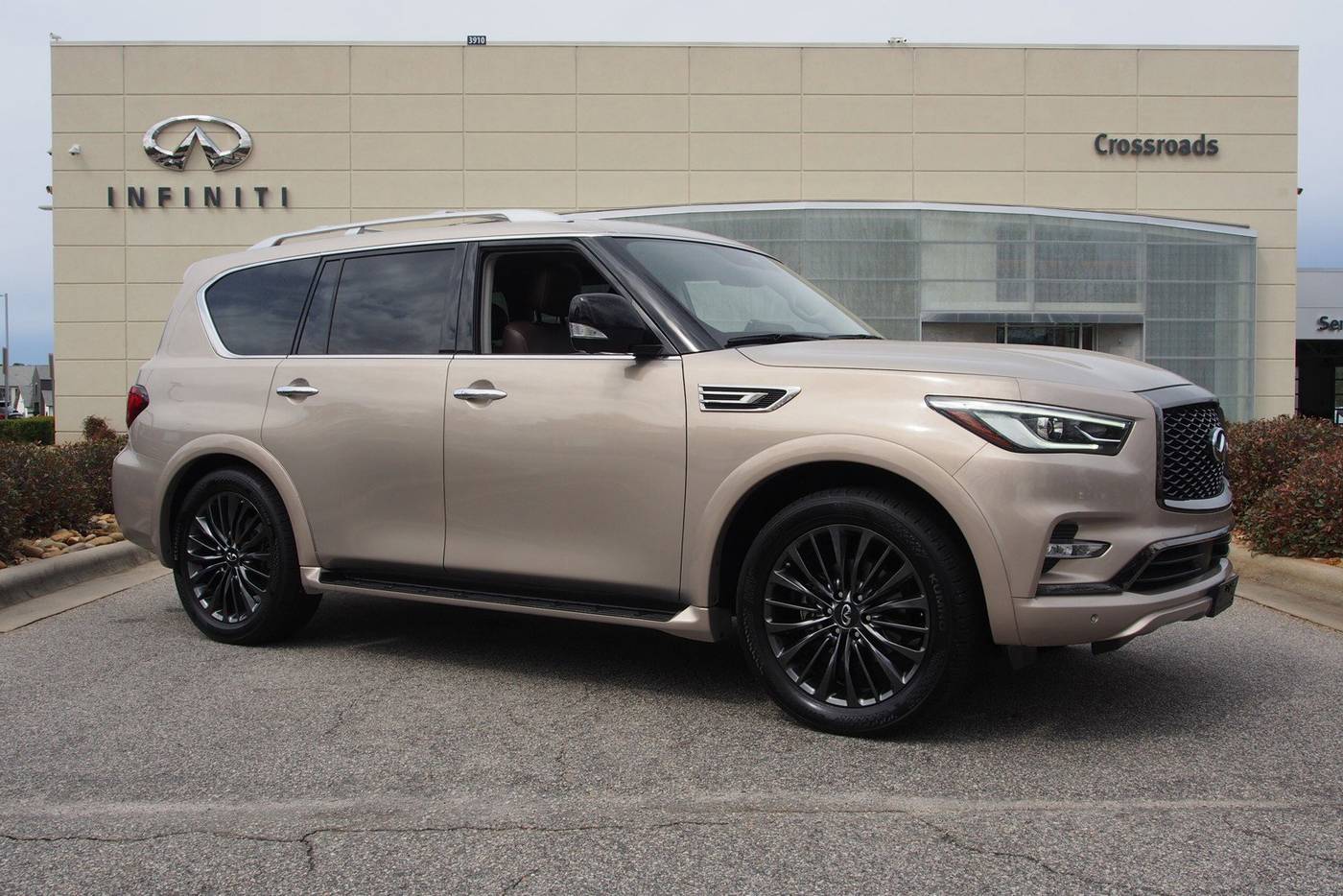 2022 INFINITI QX80 PREMIUM SELECT — SUV — 51,951 mi — Raleigh, NC