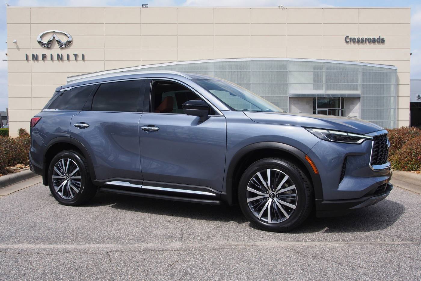 2023 INFINITI QX60 SENSORY — SUV — 11,255 mi — Raleigh, NC