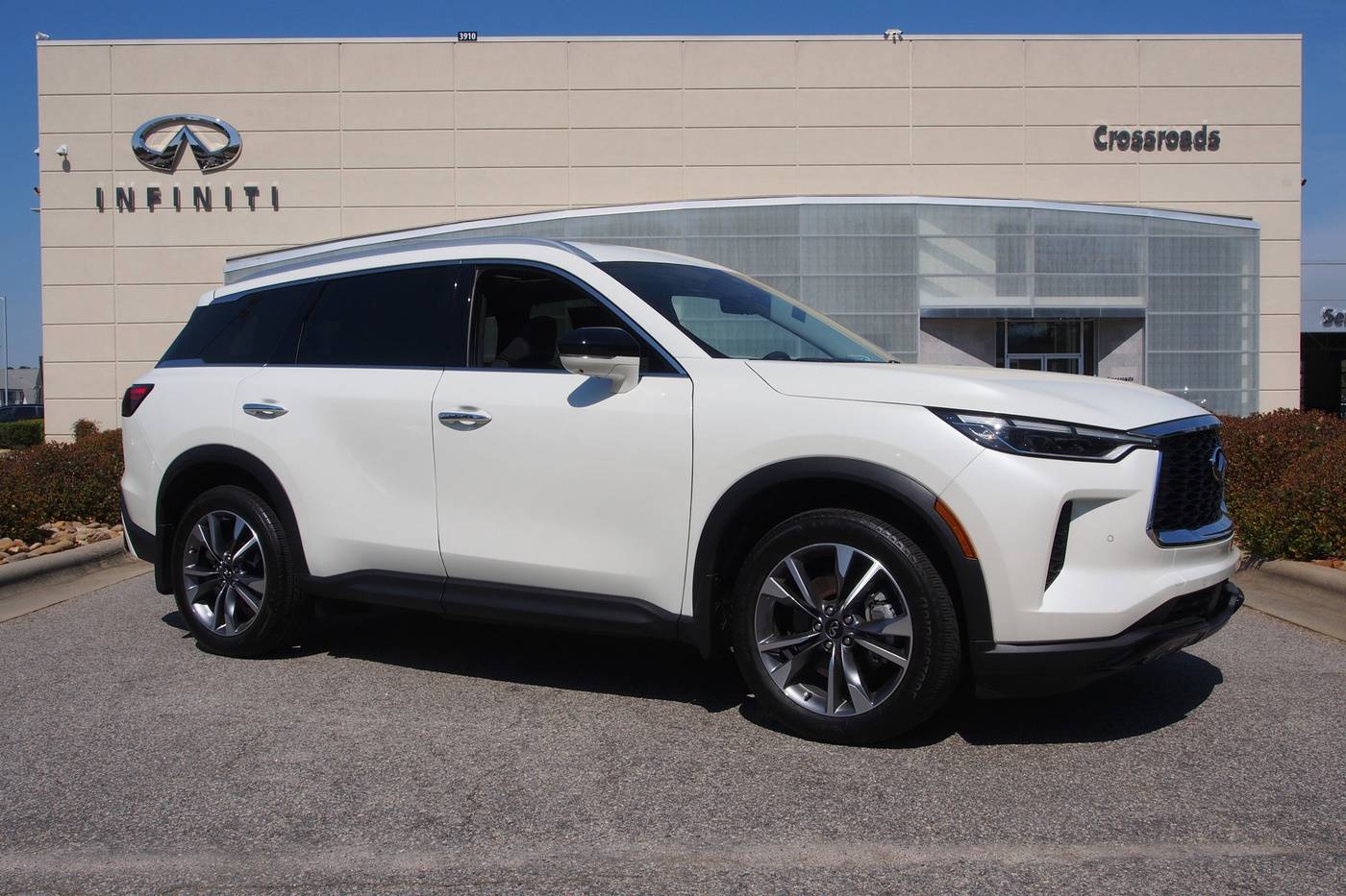 2024 INFINITI QX60 LUXE — SUV — 2,844 mi — Raleigh, NC