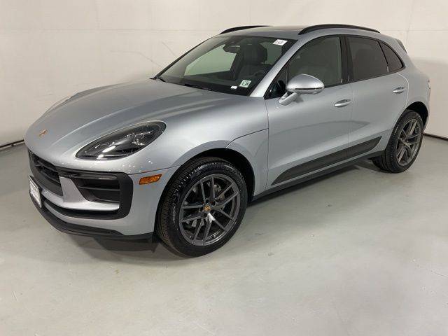 2023 Porsche Macan T — SUV — 15,307 mi — Englewood, NJ