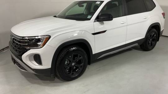 2024 Volkswagen Atlas Peak Edition SE with Technology — SUV — 17,897 mi — Englewood, NJ