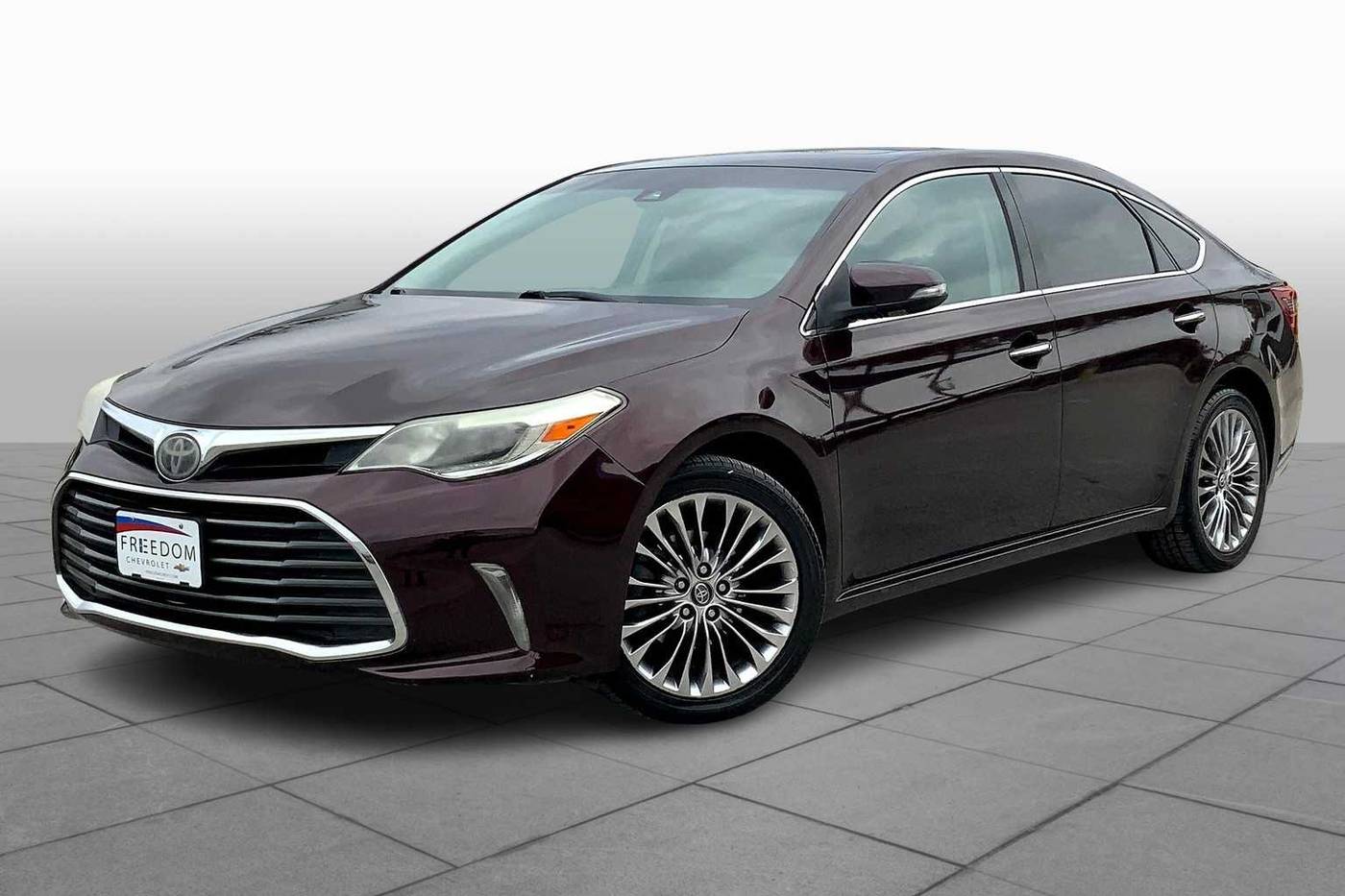 2016 Toyota Avalon Limited — Sedan — 117,450 mi — San Antonio, TX