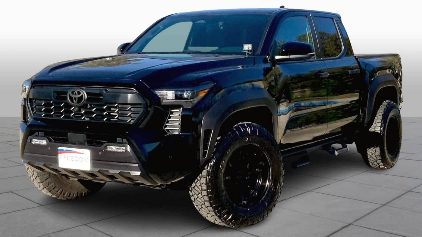 2024 Toyota Tacoma TRD Off Road — Pickup Truck — 7,404 mi — San Antonio, TX