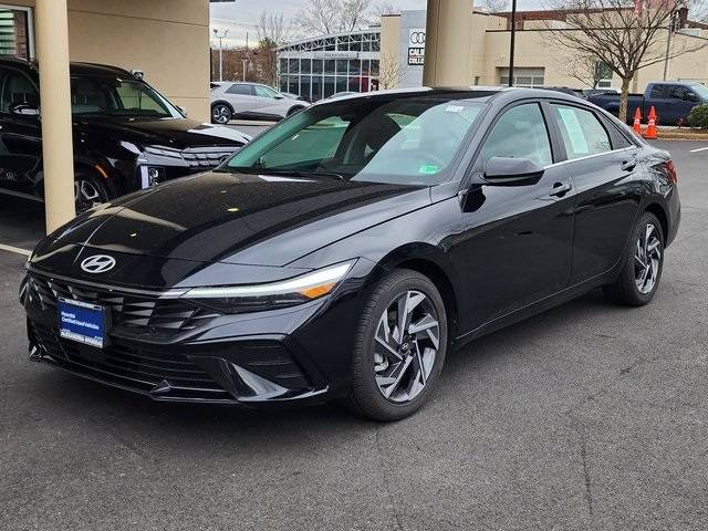 2024 Hyundai Elantra SEL — Sedan — 3,693 mi — Alexandria, VA