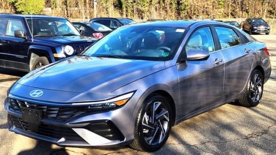 2024 Hyundai Elantra SEL — Sedan — 3,232 mi — Alexandria, VA