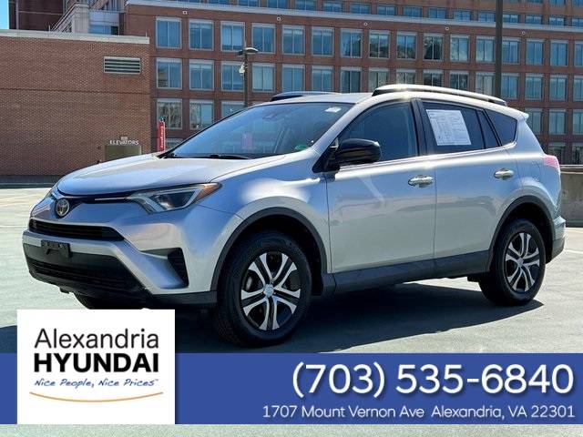 2017 Toyota RAV4 LE — SUV — 114,397 mi — Alexandria, VA