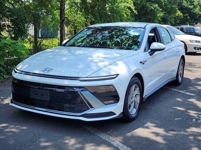 2025 Hyundai Sonata SE — Sedan — 3,813 mi — Alexandria, VA