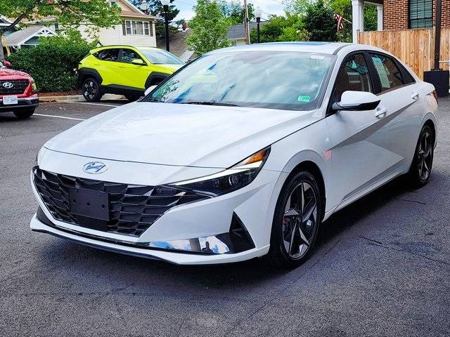 2023 Hyundai Elantra Hybrid Limited — Sedan — 12,797 mi — Alexandria, VA