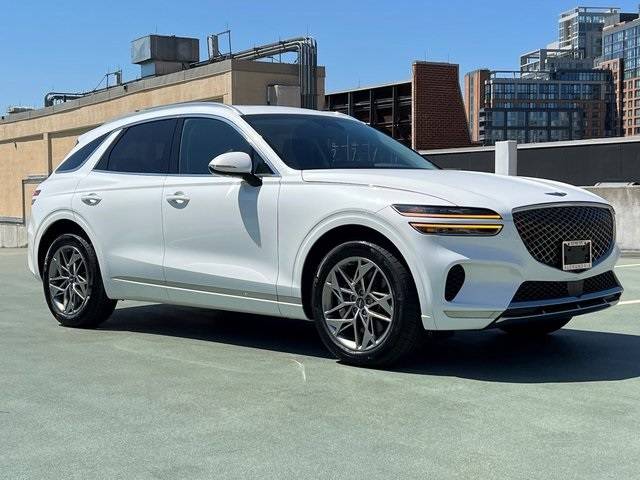 2025 Genesis GV70 2.5T — SUV — 4,088 mi — Alexandria, VA