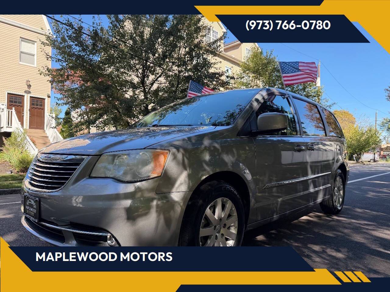 2014 Chrysler Town & Country Touring — Minivan — 121,890 mi — Maplewood, NJ