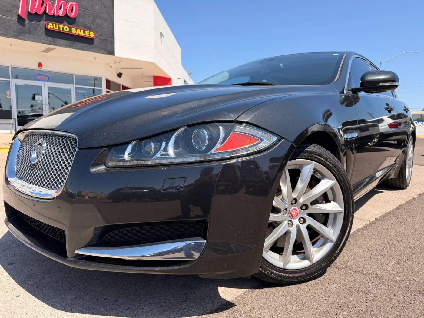 2015 Jaguar XF Premium